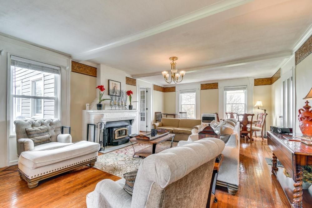 Lakefront Cayuga Retreat with Private Deck and Hot Tub